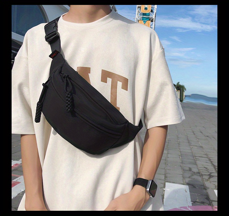Mens Fashion Blog - Neue Brusttasche für Herren, Kleine Schultertasche,