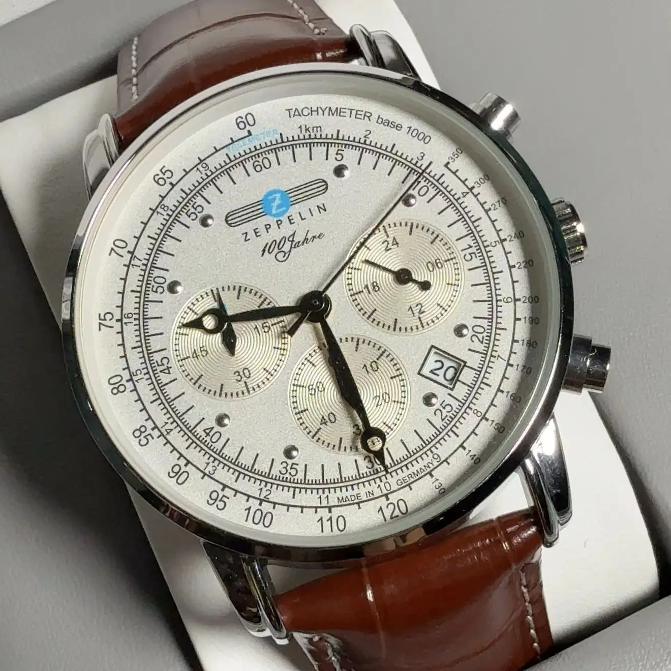 2026 Zeppelin Luftschiff Autom – Mens Fashion Blog Bewertung und Preis