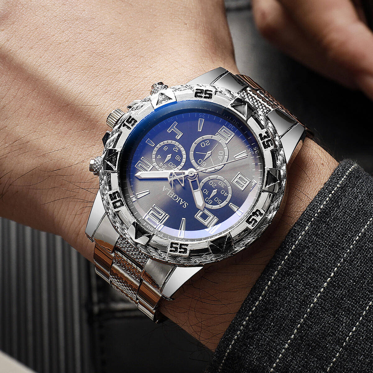 1PC Überraschung Mystery Uhr B – Mens Fashion Blog Bewertung und Preis